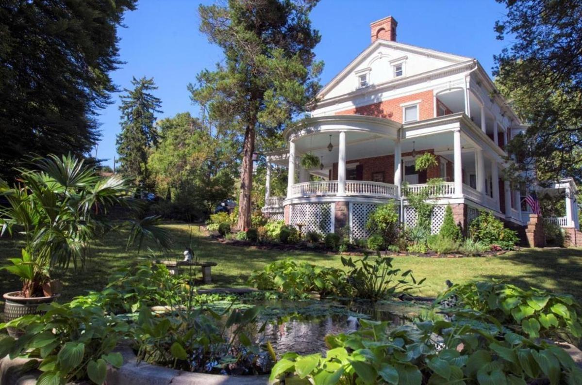 Bed and Breakfast The Emig Mansion York Exterior foto